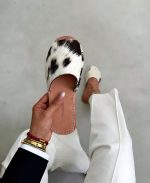 صندل طرح گاوی مشکی - سفید 3026